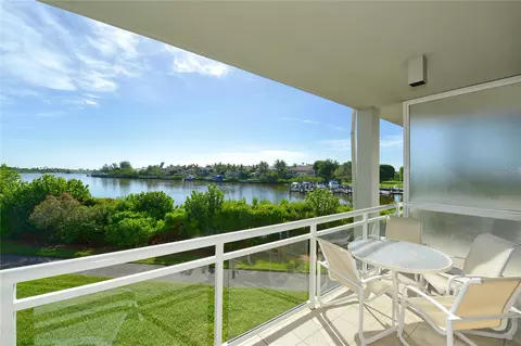 225 Sands Point Rd #6105, Longboat Key, FL 34228