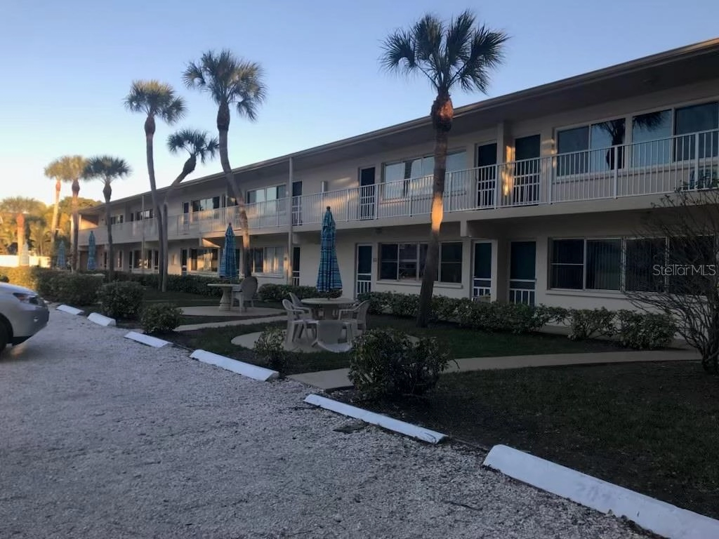 5950 Midnight Pass Rd Unit 205  