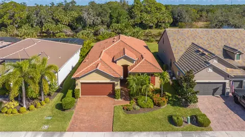 11026 Sandhill Preserve Dr, Sarasota, FL 34238