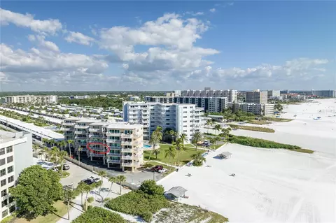 5830 Midnight Pass Rd #32, Sarasota, FL 34242