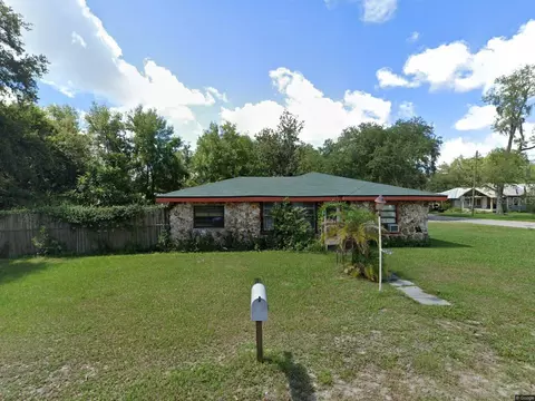 311 W Dixie St, Plant City, FL 33563