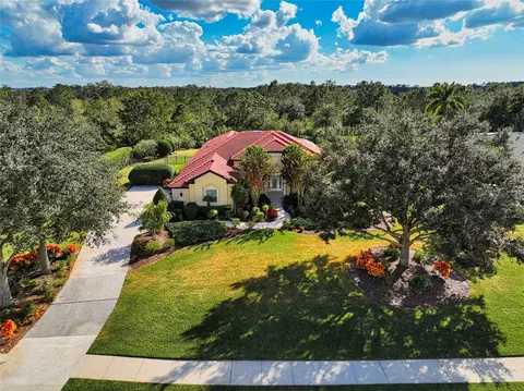 22579 Morning Glory Cir, Bradenton, FL 34202
