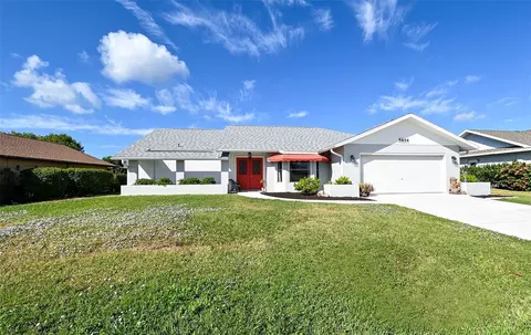 5854 Jackson Ln, Venice, FL 34293