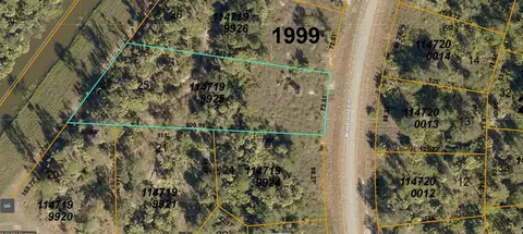 Winterville Circle, North Port, FL 34288