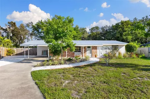 2974 Sequoia Ln, Sarasota, FL 34237