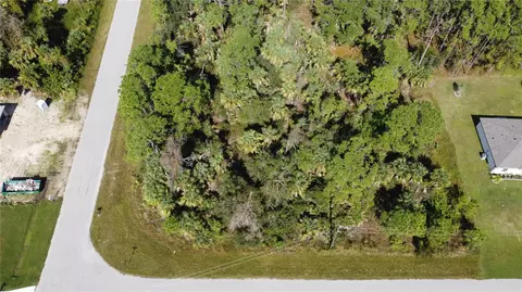 Baywood Ave, North Port, FL 34288