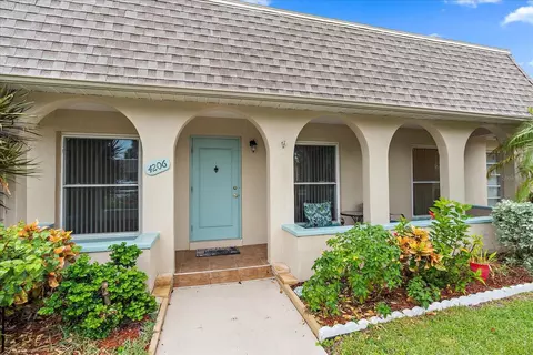 4206 36th Avenue Dr W, Bradenton, FL 34205