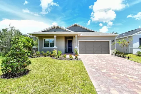 7307 34th Ct E, Sarasota, FL 34243