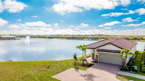 217 Taranto Rd, Nokomis, FL 34275