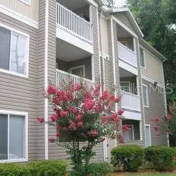 4000 SW 23rd St #3-208, Gainesville, FL 32608
