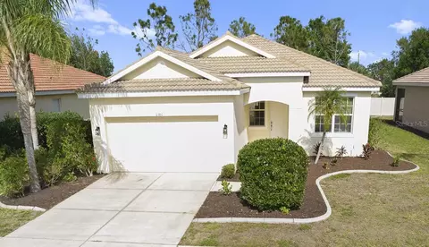 6380 Falcon Lair Dr, North Port, FL 34287