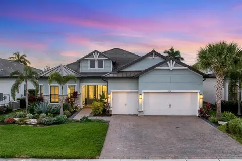 7789 Grande Shores Dr, Sarasota, FL 34240
