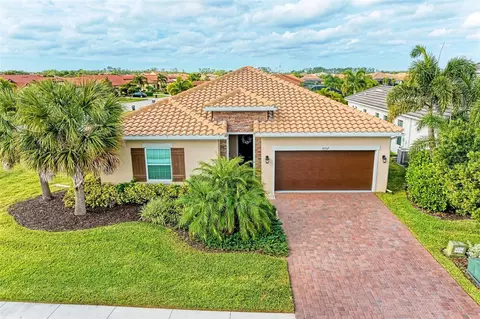 4757 Royal Dornoch Cir, Bradenton, FL 34211