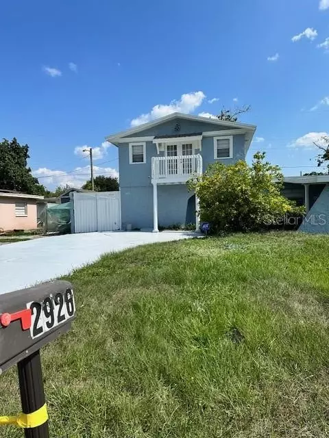 2926 W Saint John St, Tampa, FL 33607