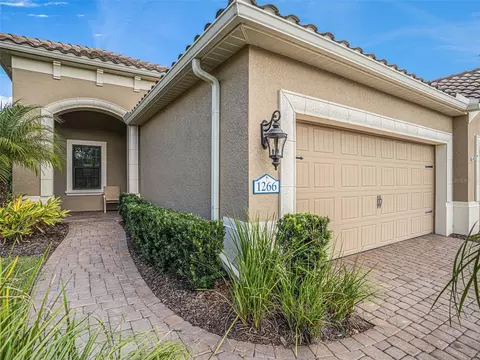 1266 Collier Pl, Venice, FL 34293
