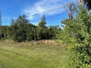 E Venice Avenue, Venice, FL 34292