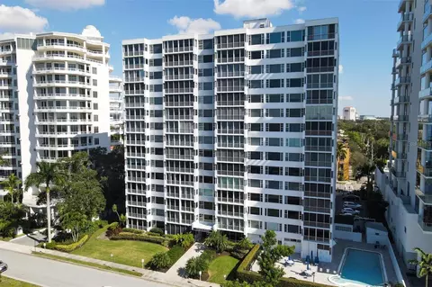555 S Gulfstream Ave #305, Sarasota, FL 34236