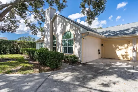 4550 Whirlaway Dr #B3, Sarasota, FL 34233