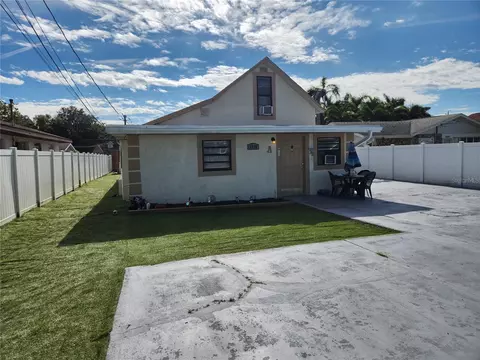 3430 Bimini St, Sarasota, FL 34239