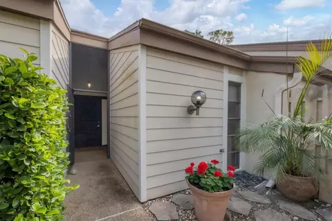 4417 Glebe Farm Rd #150, Sarasota, FL 34235
