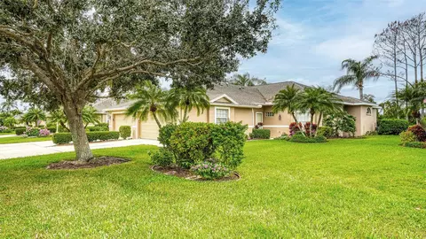 5210 Mahogany Run Ave, Sarasota, FL 34241