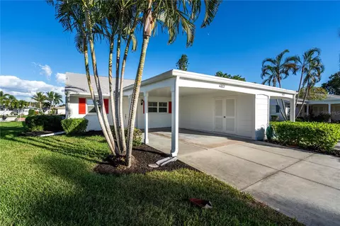 4807 Mount Vernon Dr, Bradenton, FL 34210
