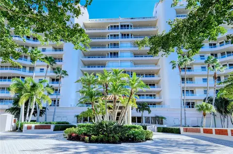 3060 Grand Bay Blvd #111, Longboat Key, FL 34228
