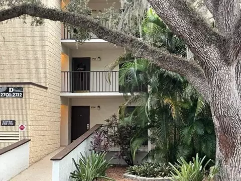 2707 Orchid Oaks Dr #103DAP, Sarasota, FL 34239