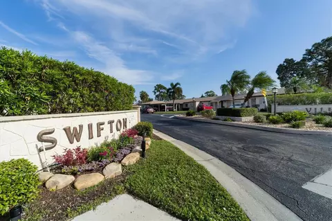 2875 Swifton Dr #63, Sarasota, FL 34231