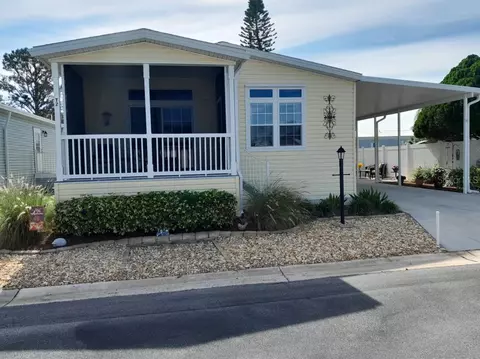 5316 53rd Ave E #T2, Bradenton, FL 34203