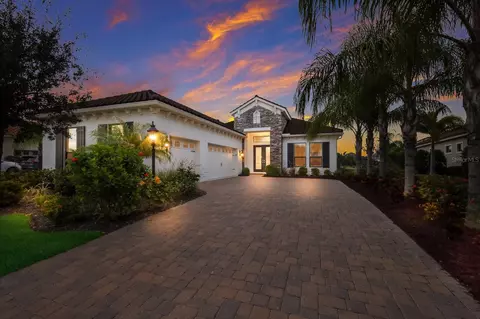 15323 Castle Park Ter, Lakewood Ranch, FL 34202
