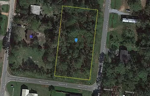 1715 Blakely Ave, Pensacola, FL 32507