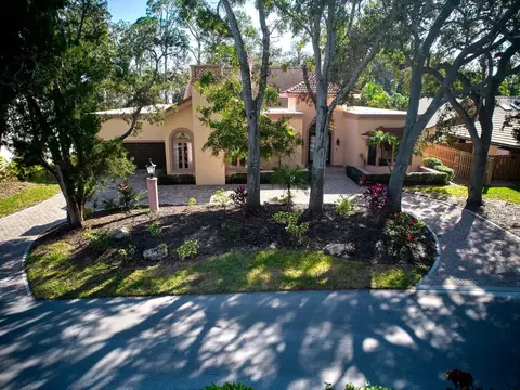 1598 Peregrine Point Dr, Sarasota, FL 34231