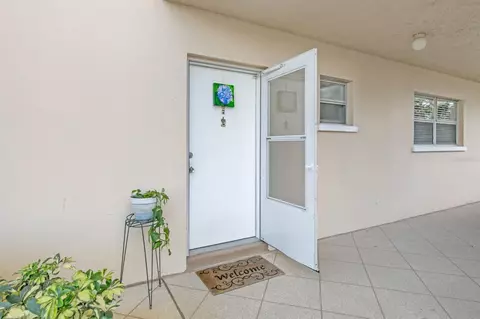 4040 Ironwood Cir #101F, Bradenton, FL 34209