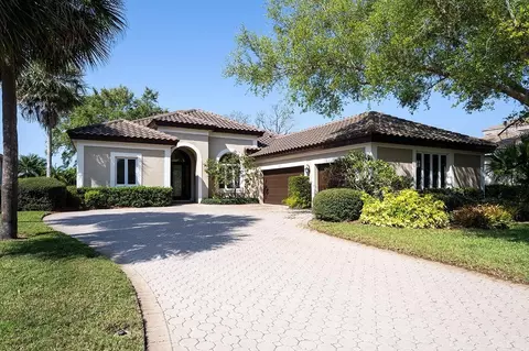 5216 88th St E, Bradenton, FL 34211