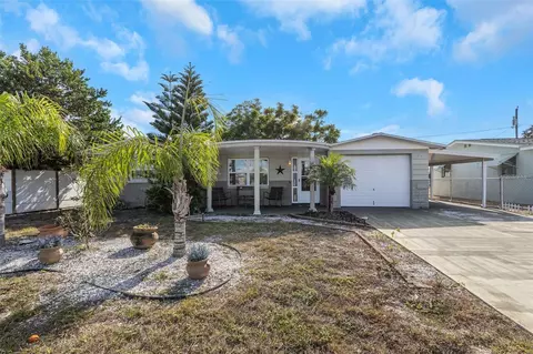 4108 Ironware Dr, Holiday, FL 34691