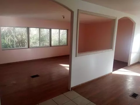 15886 SE 261st Ave, Umatilla, FL 32784