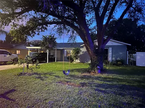 6305 Florida Cir E, Apollo Beach, FL 33572