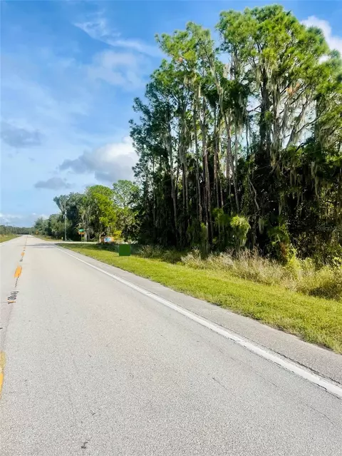 Chambers Street, Lake Wales, FL 33898