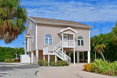 212 Chilson Ave, Anna Maria, FL 34216