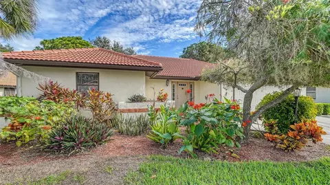 268 Laurel Hollow Dr #33, Nokomis, FL 34275