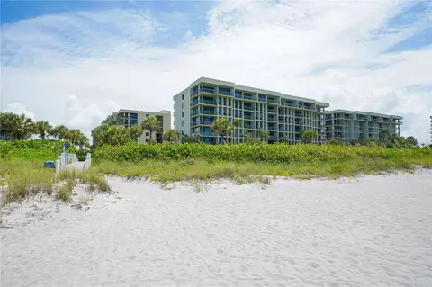 1135 Gulf Of Mexico Dr #303, Longboat Key, FL 34228