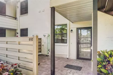 810 Oak Dr #810, Bradenton, FL 34210