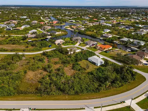 14138 Keystone Blvd, Port Charlotte, FL 33981