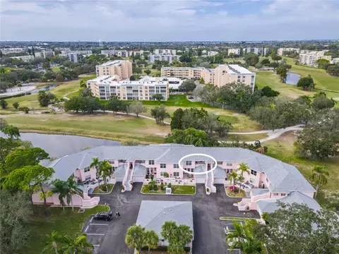 3930 Pinebrook Cir #12, Bradenton, FL 34209
