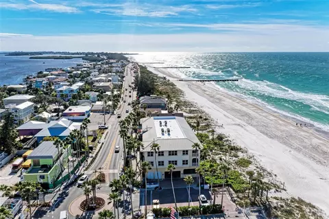 200 Gulf Dr S #5, Bradenton Beach, FL 34217
