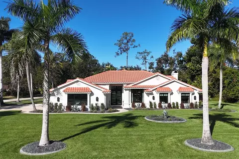 7301 Crape Myrtle Way, Sarasota, FL 34241