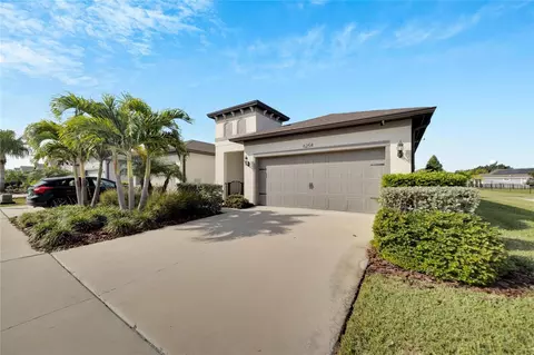 6254 Mooring Line Cir, Apollo Beach, FL 33572