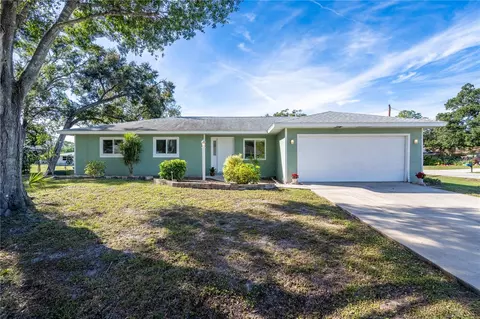 2108 Utica Dr, Sarasota, FL 34232