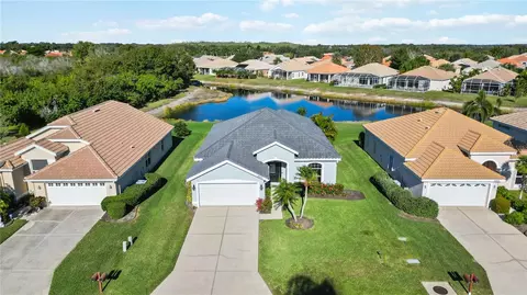 6923 Superior Street Cir, Sarasota, FL 34243